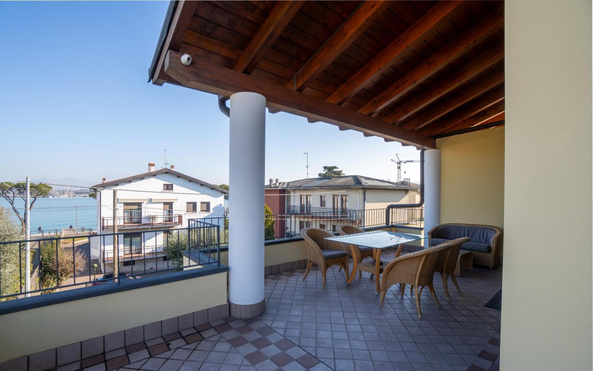 Dimora Aramis 3 Apartment